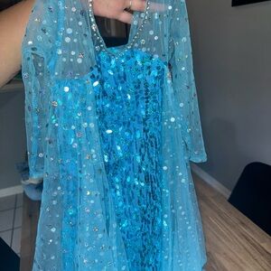 Elsa Halloween Costume